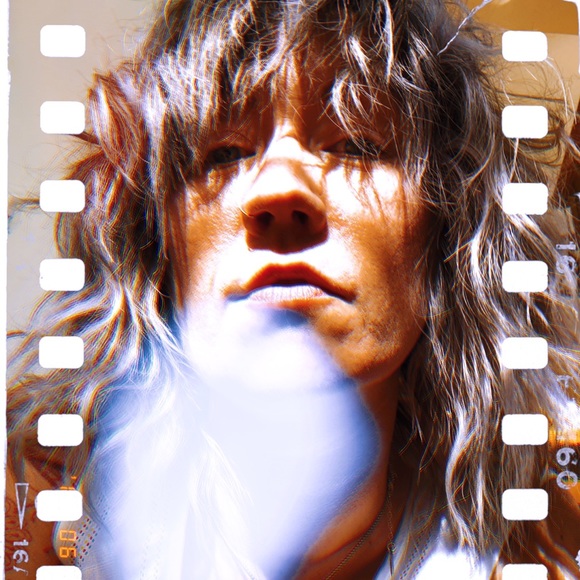 Meet your Posher, Lila - Picture 1 of 1